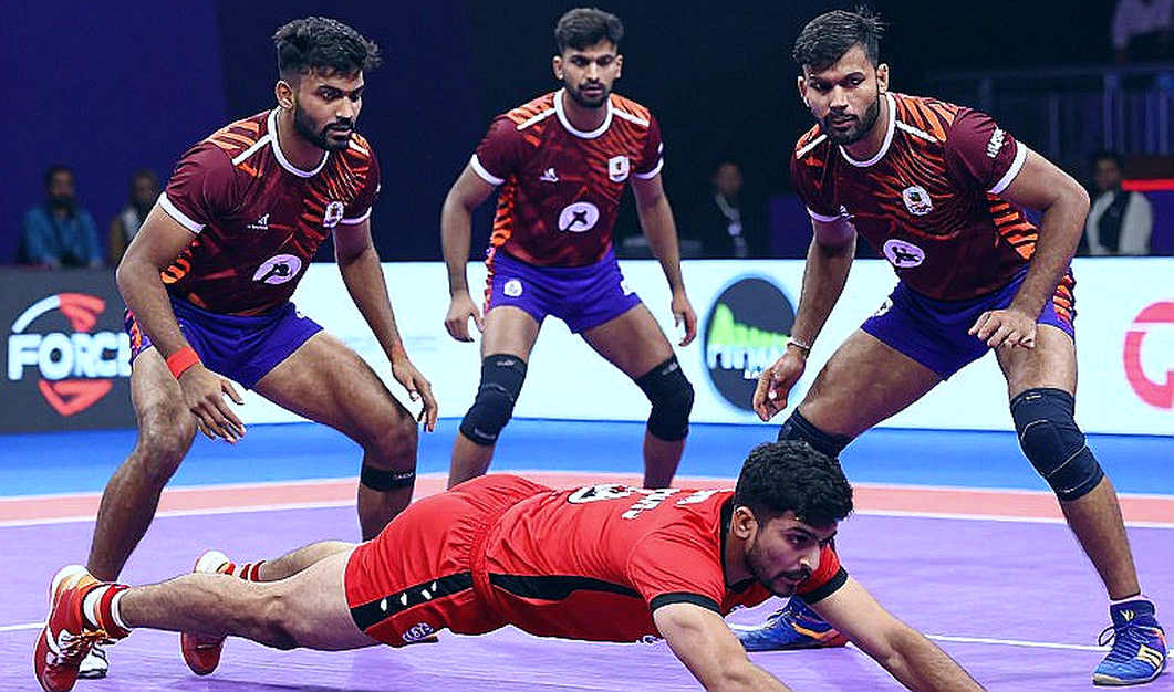 19 डू-ऑर-डाई रेड, 11 दाईं तरफ: कबड्डी की असली कमजोरी मापने का तरीका है